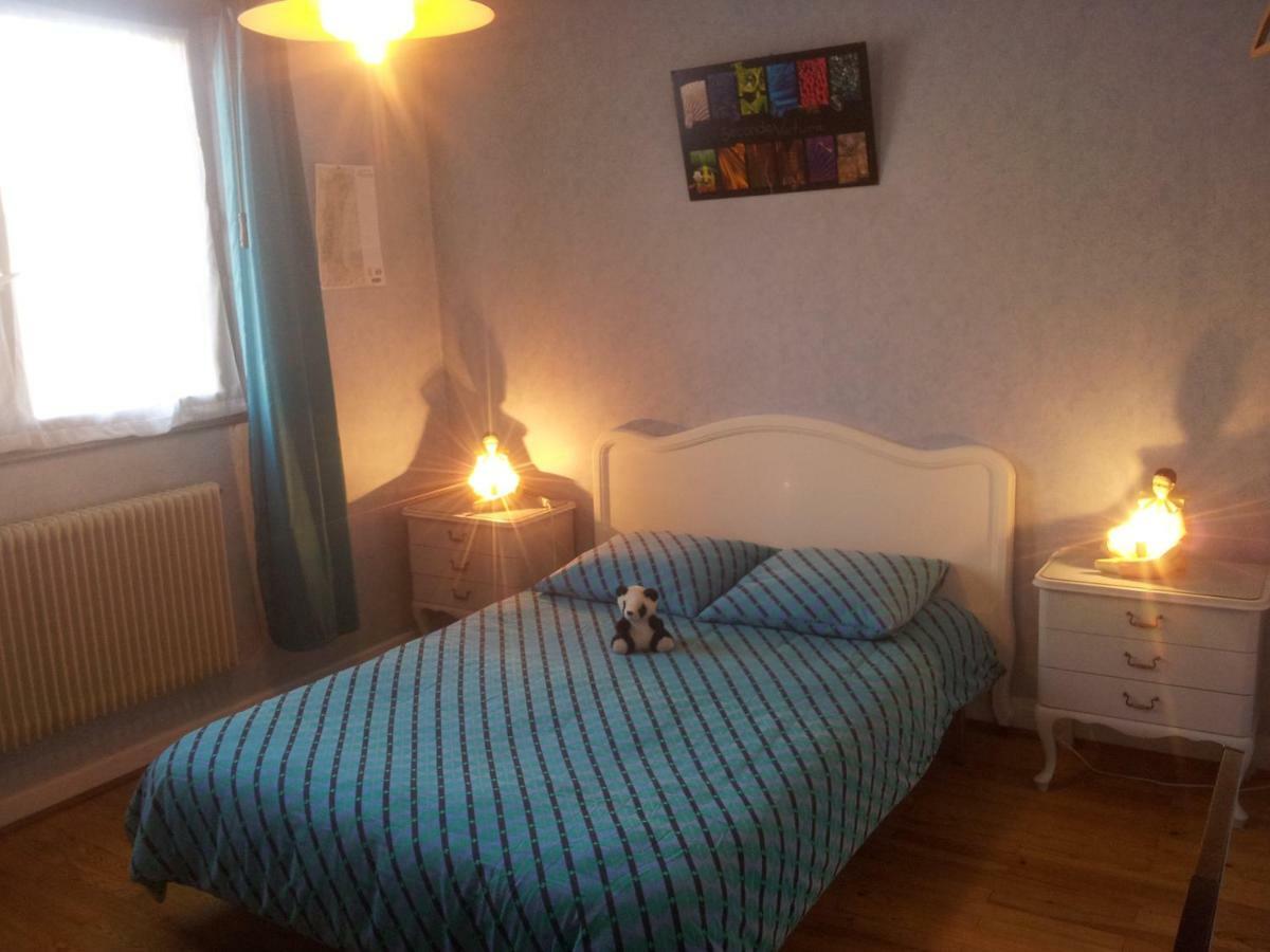 Chambres D'Hotes Et Gite Chez Martine Barr Exterior photo