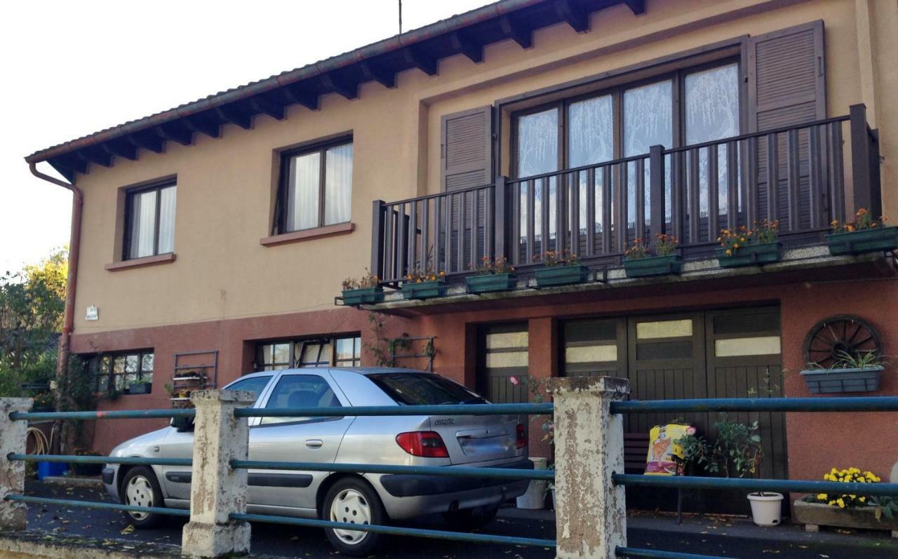 Chambres D'Hotes Et Gite Chez Martine Barr Exterior photo