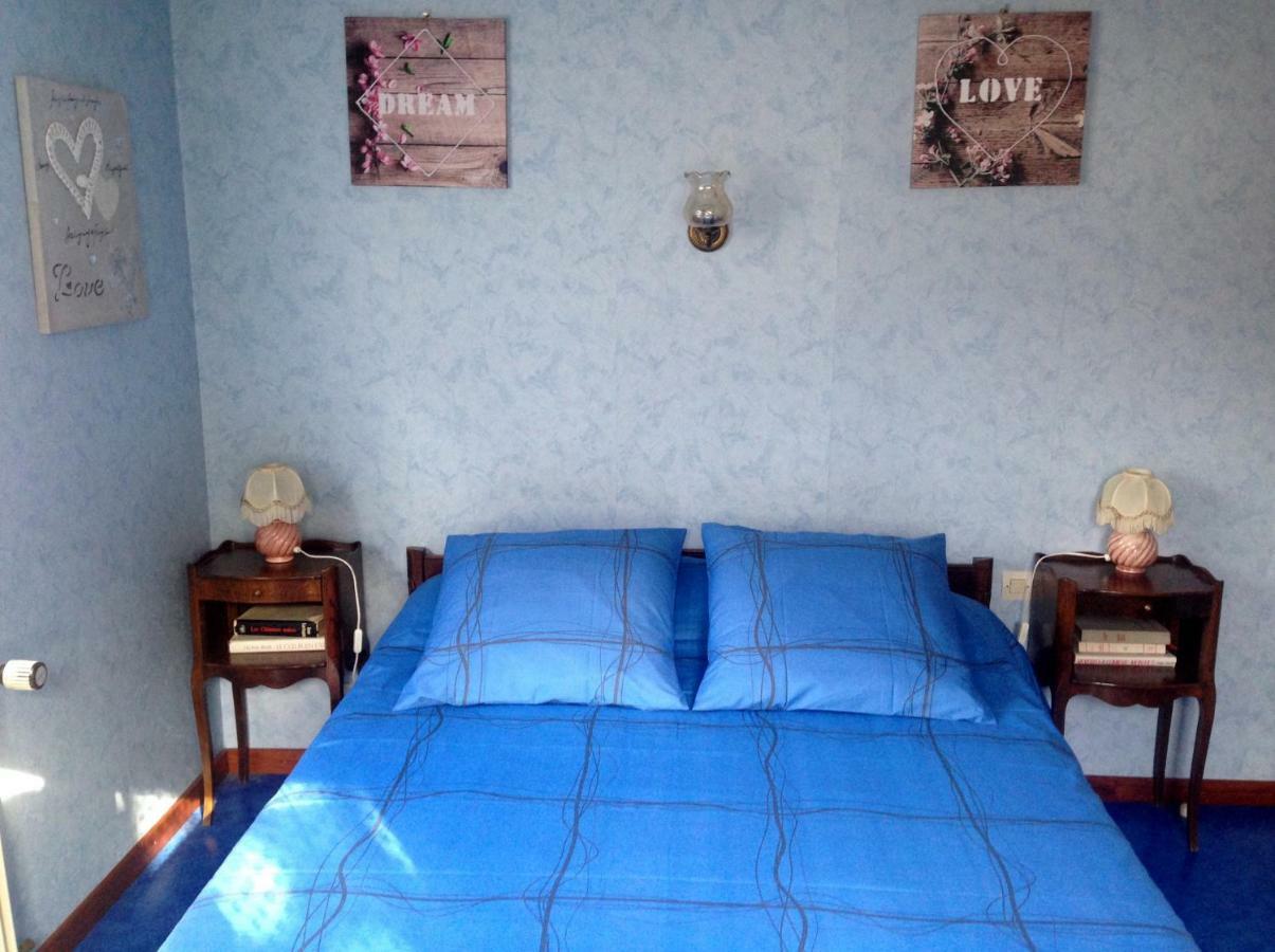 Chambres D'Hotes Et Gite Chez Martine Barr Exterior photo